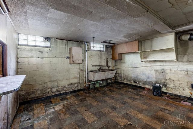 2640 Gehrum Lane, Cincinnati, OH 45238