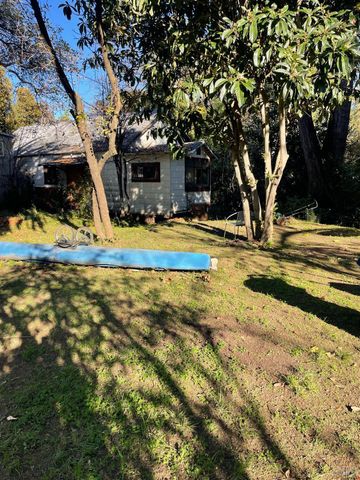 1145 Eggleston St, Napa, CA 94559