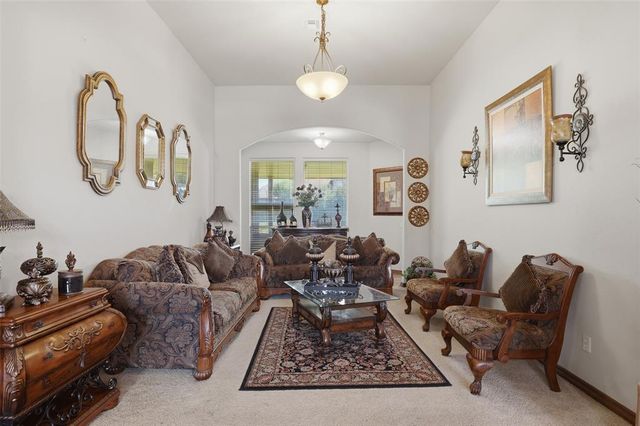 600 NW 160th Street, Edmond, OK 73013