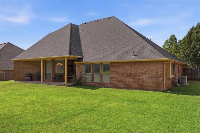 600 NW 160th Street, Edmond, OK 73013