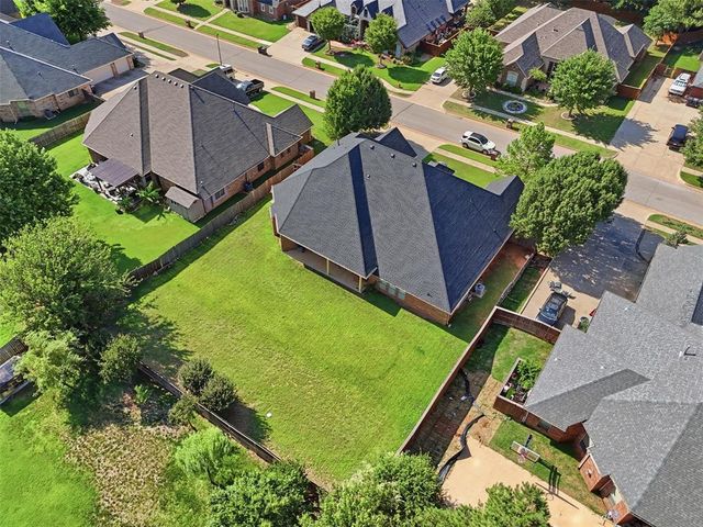 600 NW 160th Street, Edmond, OK 73013