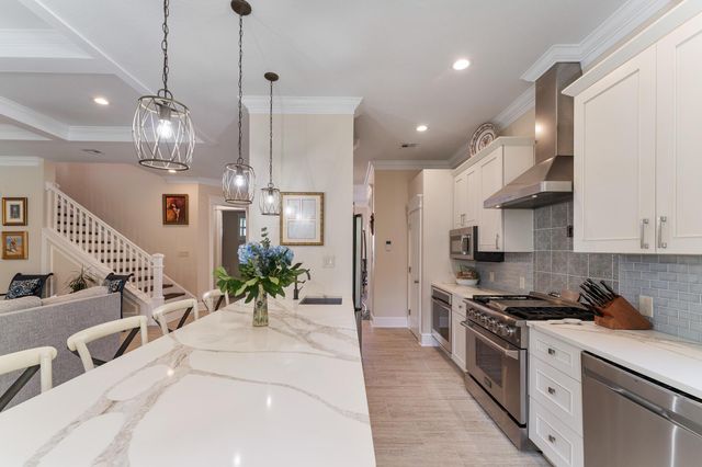 1002 SE Riverside Drive, Stuart, FL 34996