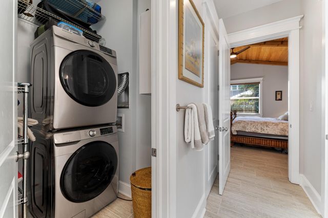 1002 SE Riverside Drive, Stuart, FL 34996