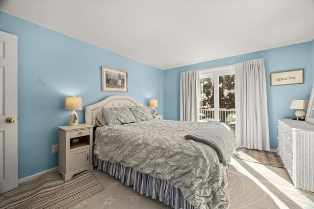 14 Cedarledge Vlg 14, Cohasset, MA 02025