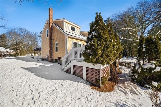 14 Cedarledge Vlg 14, Cohasset, MA 02025