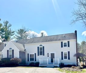 14 Cedarledge Vlg 14, Cohasset, MA 02025