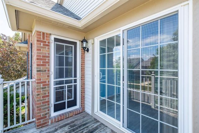 5362 Brookemonte Circle, Rochester, MI 48306