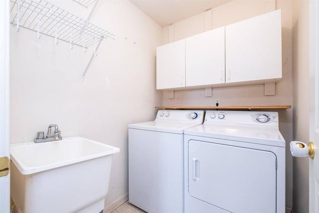 5362 Brookemonte Circle, Rochester, MI 48306