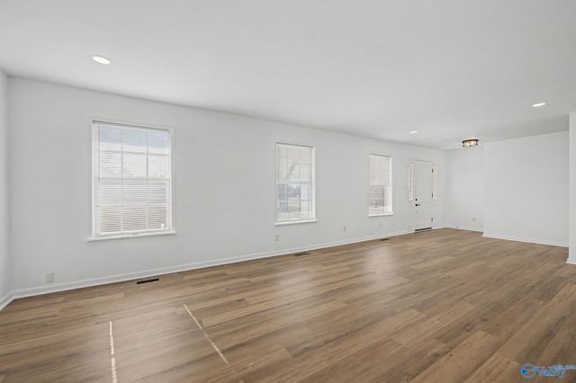 839 Isom Road, Guntersville, AL 35976