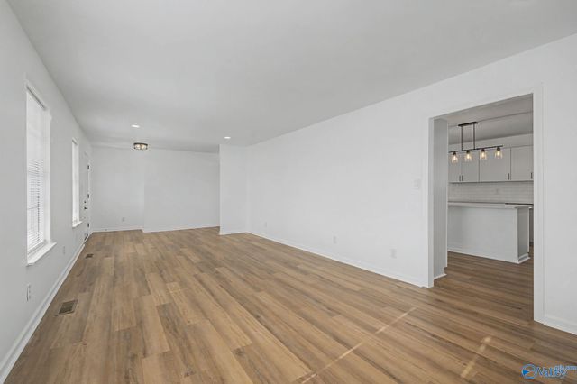 839 Isom Road, Guntersville, AL 35976