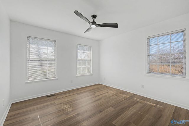 839 Isom Road, Guntersville, AL 35976