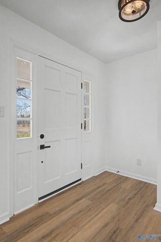 839 Isom Road, Guntersville, AL 35976