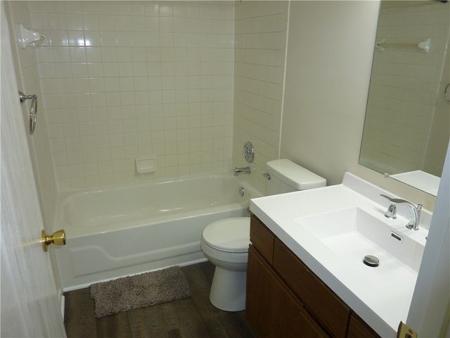6630 Green Branch Drive 7, Centerville, OH 45459