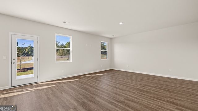 114 Aster Avenue, Locust Grove, GA 30248