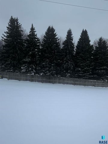 1201 S Foss Ave Avenue, Sioux Falls, SD 57110