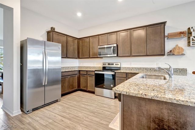 4413 NW 34th ST, Cape Coral, FL 33993