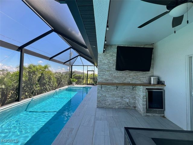 4413 NW 34th ST, Cape Coral, FL 33993