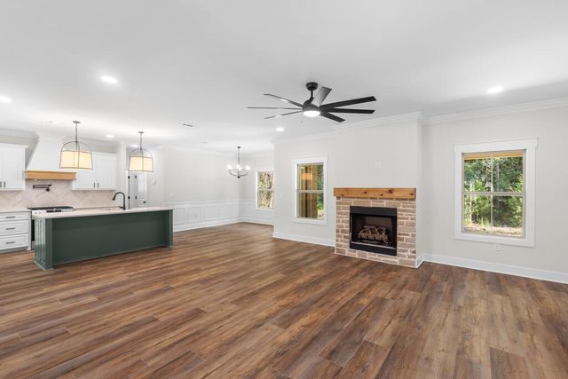 202 Cypress Glade Lane, Midland City, AL 36350
