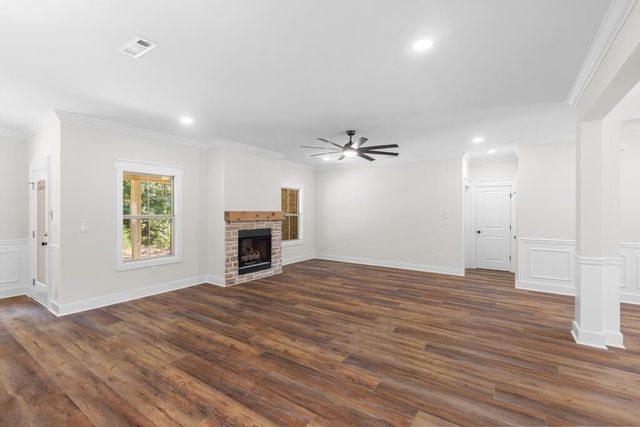 202 Cypress Glade Lane, Midland City, AL 36350