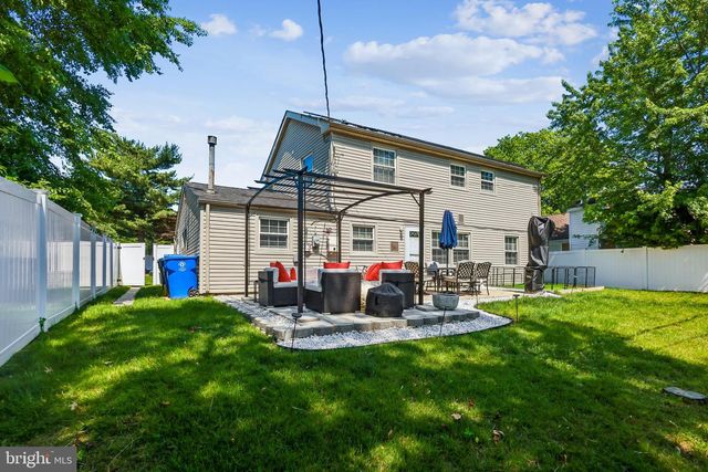 38 MANDOLIN LN, Willingboro, NJ 08046