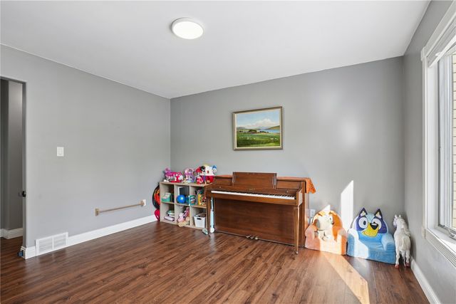 3101 Blue Ridge Court NE, Cedar Rapids, IA 52402
