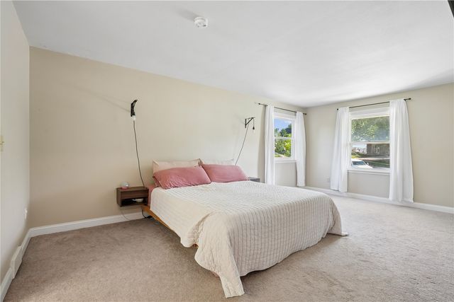 3101 Blue Ridge Court NE, Cedar Rapids, IA 52402