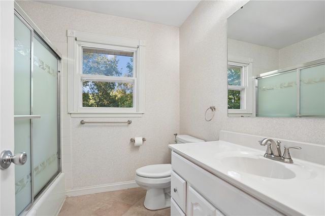 3101 Blue Ridge Court NE, Cedar Rapids, IA 52402