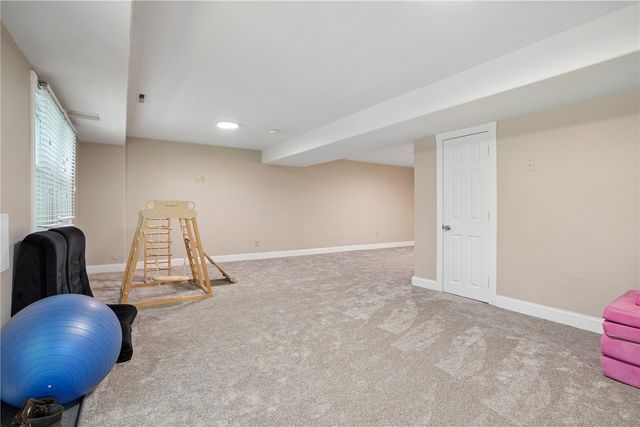 3101 Blue Ridge Court NE, Cedar Rapids, IA 52402