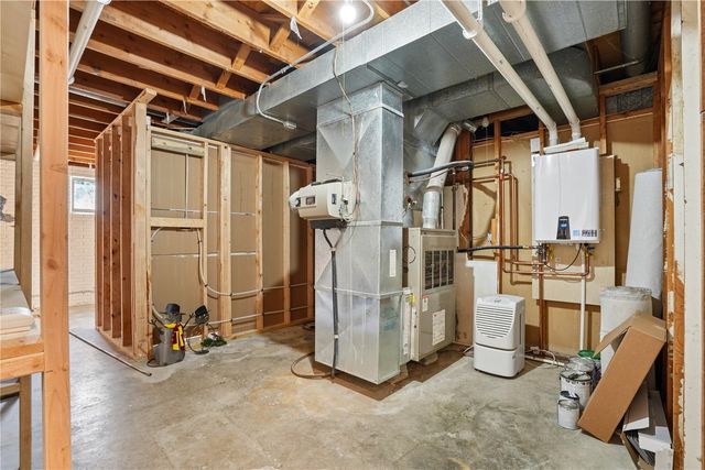 3101 Blue Ridge Court NE, Cedar Rapids, IA 52402