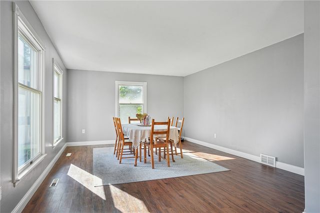 3101 Blue Ridge Court NE, Cedar Rapids, IA 52402