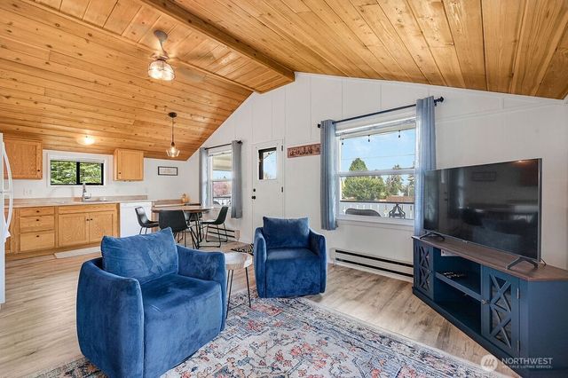 3740 Paradise Bay Rd, Port Ludlow, WA 98365