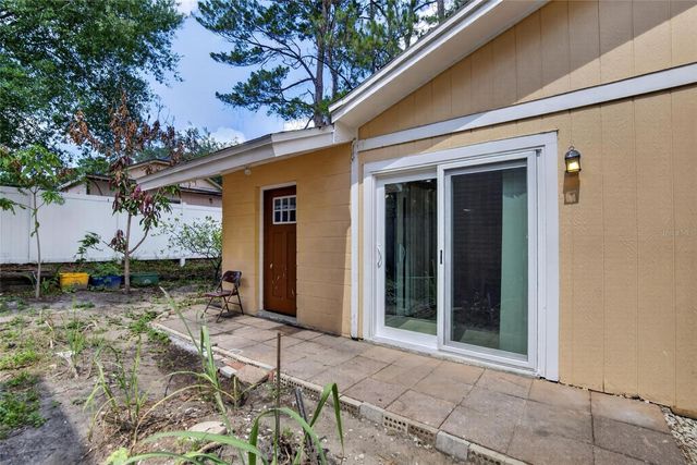 7606 LEON AVENUE, Tampa, FL 33637