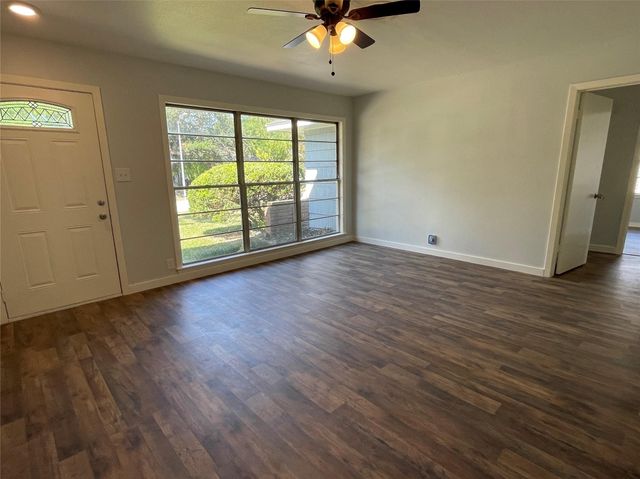 5109 Verdome Lane, Houston, TX 77092