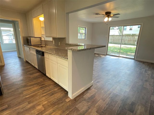 5109 Verdome Lane, Houston, TX 77092