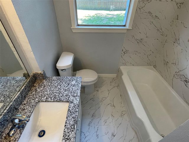 5109 Verdome Lane, Houston, TX 77092