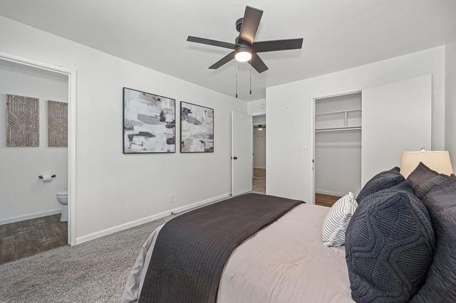 14069 Torrey Pines Dr, Auburn, CA 95602