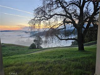 1115 Cypress Mountain Drive, Paso Robles, CA 93446
