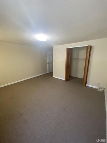105 E Oak Street, Warrenton, MO 63383