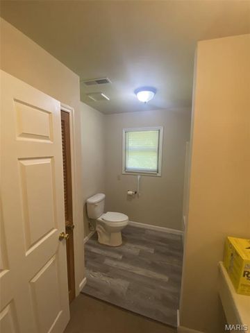 105 E Oak Street, Warrenton, MO 63383