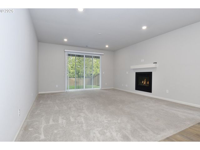 2270 Se TEAL Ave, Gresham, OR 97080