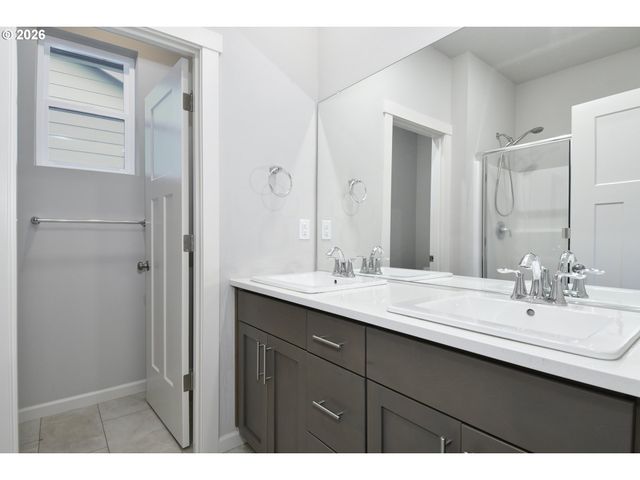 2270 Se TEAL Ave, Gresham, OR 97080