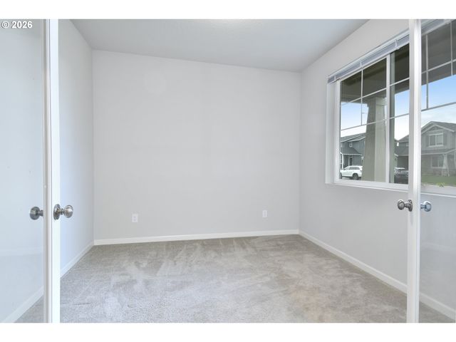 2270 Se TEAL Ave, Gresham, OR 97080