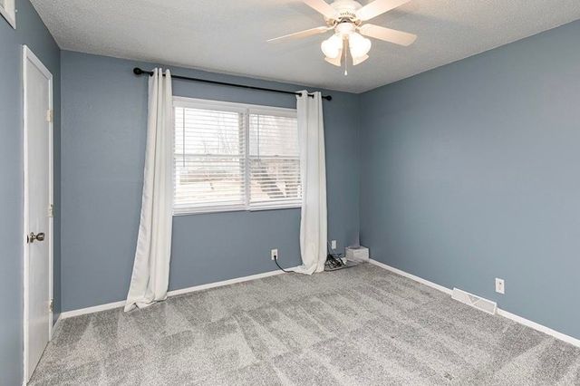 1229 Mckinley Avenue, Des Moines, IA 50315