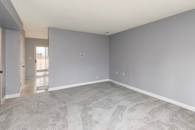 1229 Mckinley Avenue, Des Moines, IA 50315