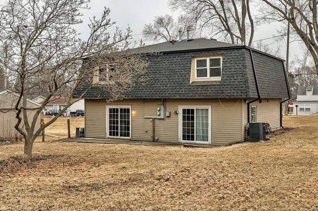 1229 Mckinley Avenue, Des Moines, IA 50315