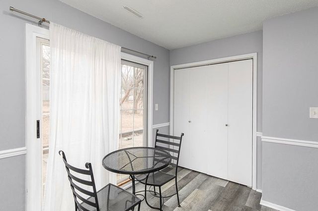 1229 Mckinley Avenue, Des Moines, IA 50315