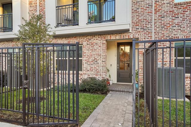 5209 Allen Street I, Houston, TX 77007