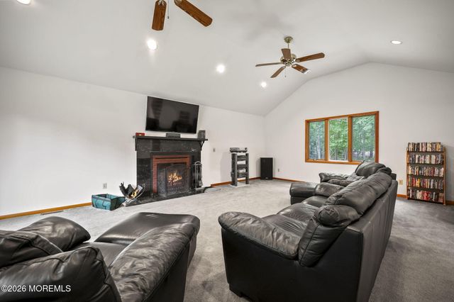 264 Windeler Road, Howell, NJ 07731