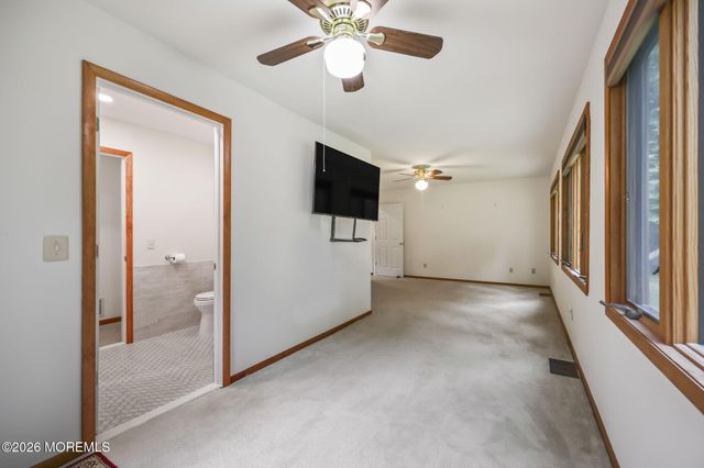 264 Windeler Road, Howell, NJ 07731