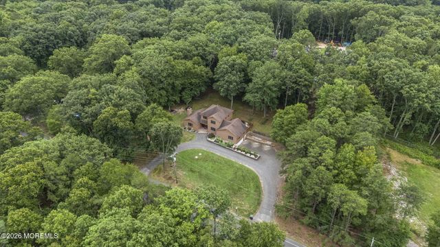 264 Windeler Road, Howell, NJ 07731